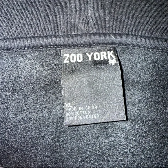 Zoo York Black Zip-Up Hoodie - Picture 8 of 8